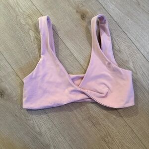 DARC SPORT Loyalty ‘Twist’ Energy Bra in Cherry Blossom